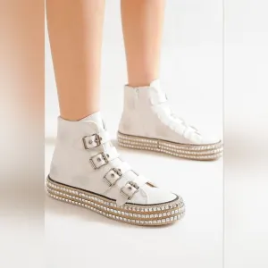 Beast Fashion Multi-Buckle Straps Studded White Platform Sneakers