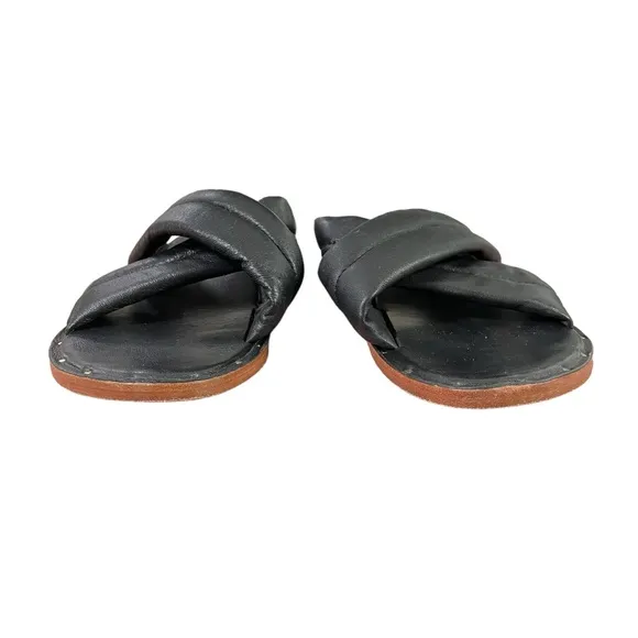Beek Dovetail Sandals