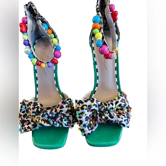 Betsey Johnson ALMMA Sandals Leopard Green Beaded Ankle Strap Heels Size 9.5