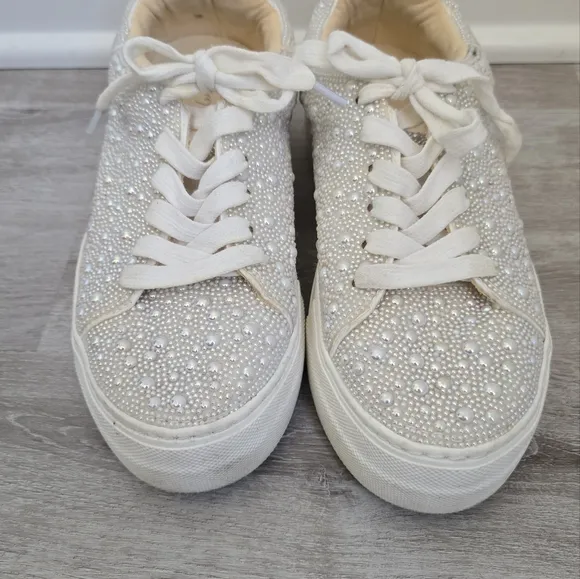 Betsey Johnson Sidny Ivory Pearl Sneakers