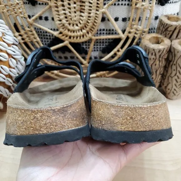 Betula Birkenstock Mens 11/44 Narrow Width Arizona Sandals 2-Strap Buckles Black