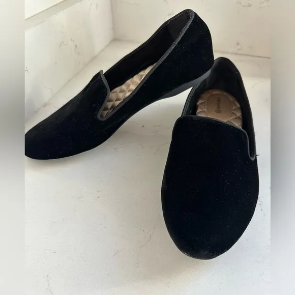 Birdies Black Velvet Heron Loafer Flats sz 7.5