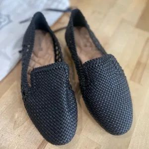Birdies Women's Black Vegan Leather Woven Starling Flat Loafers Size 55