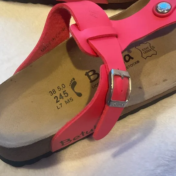 Birkenstock Betula Slip On Sandals Hot Pink T Strap Barbiecore Sz 7 (38)