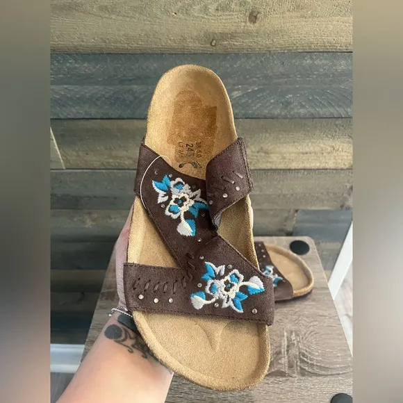 Birkenstock Betula Zara Floral Embroidered Suede Sandals Slides Open Toe Brown