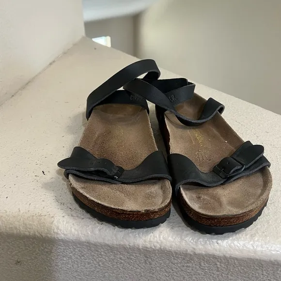 BIRKENSTOCK Black Wrap Around Ankle Strap Buckle Leather Sandals Size 40/ 9