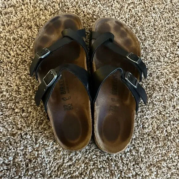 Birkenstock Mayari Black Strap Sandals