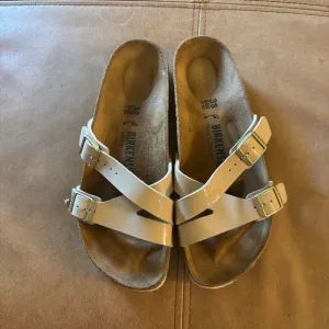 Birkenstock Sandals Womens EU 38 US 7 - 8 Slides Slip On Narrow Beige Summer