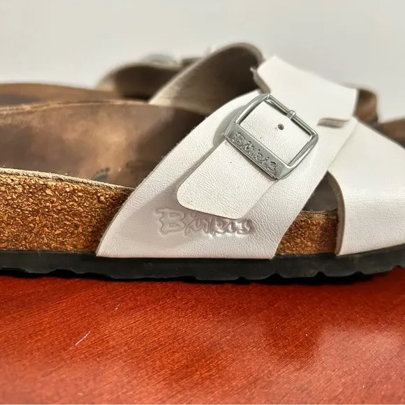 Birkenstock White Leather Women’s Santosa Sandal Size 9