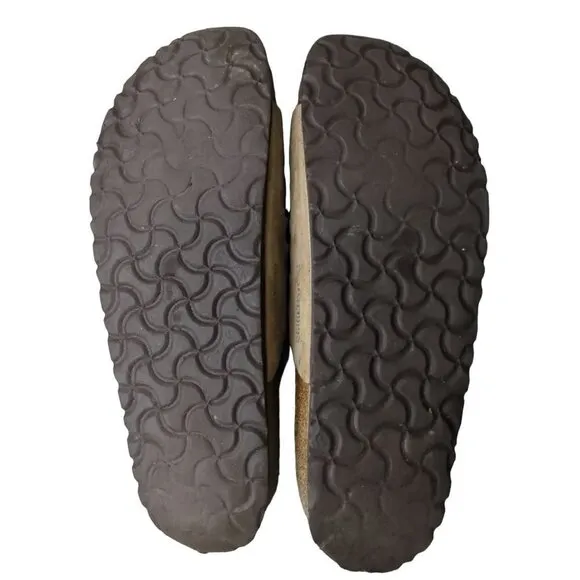 Birkenstock Women's Granada Tan Leather slip on sandals size 40 (9)