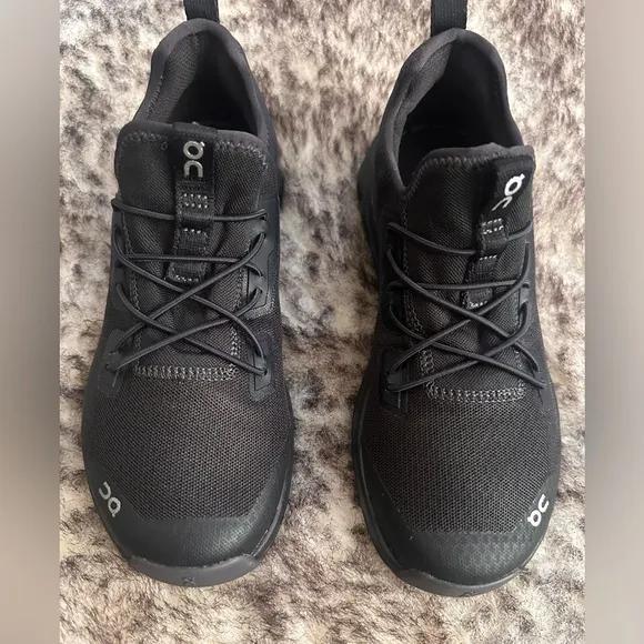 Black Cloudleap Sneakers