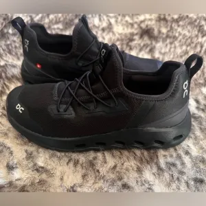 Black Cloudleap Sneakers