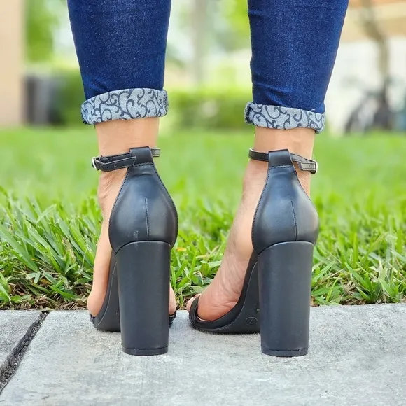 Black PU Ankle Strap Block Heel Dress Sandals