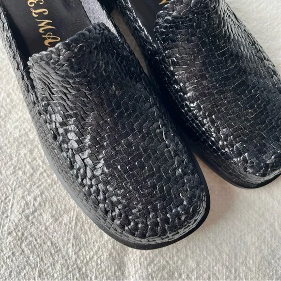 Black Woven Women’s Loafers