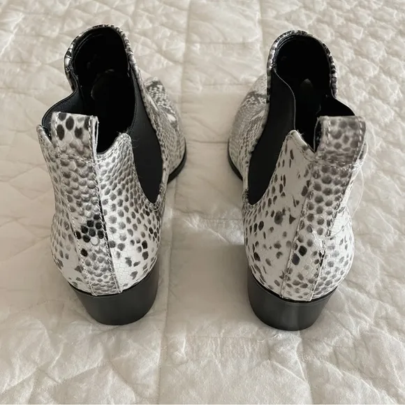 Blondo Emelia Snake Print Chelsea Boots