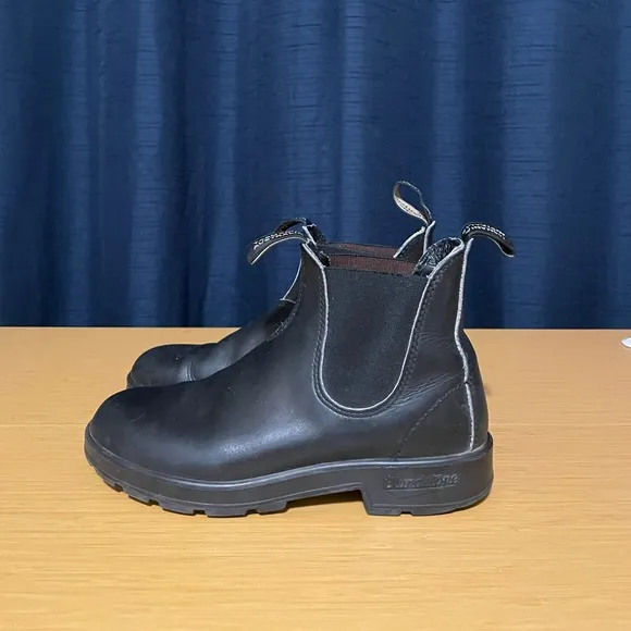 Blundstone 510 Chelsea Boots Black
