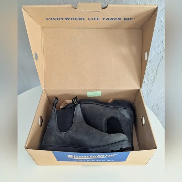 Blundstone 587 Rustic Black Chelsea Boots - Women's US 9 - NEW with Box