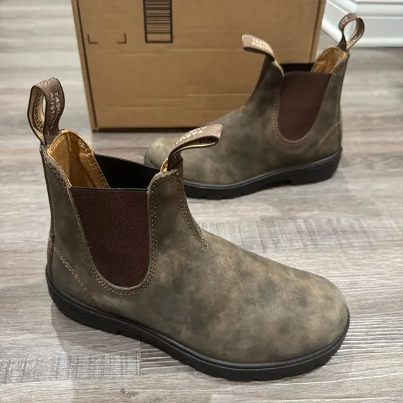Blundstone BL 585 Rustic Brown Chelsea Nubuck Leather Boots