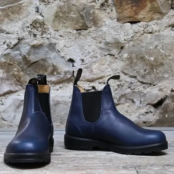 blundstone • classic chelsea boots navy new without box 9