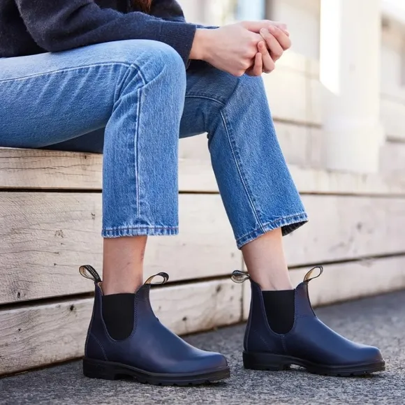 blundstone • classic chelsea boots navy new without box 9