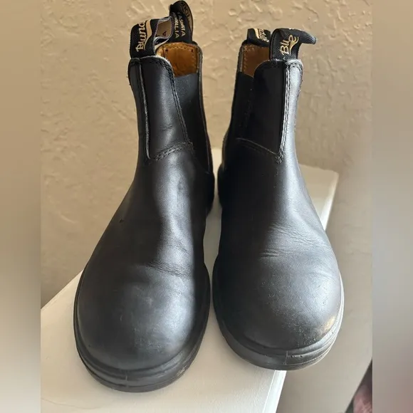 Blundstone Women’s Chelsea Boots  Black Leather Size 4.5 AU | 7.5 US