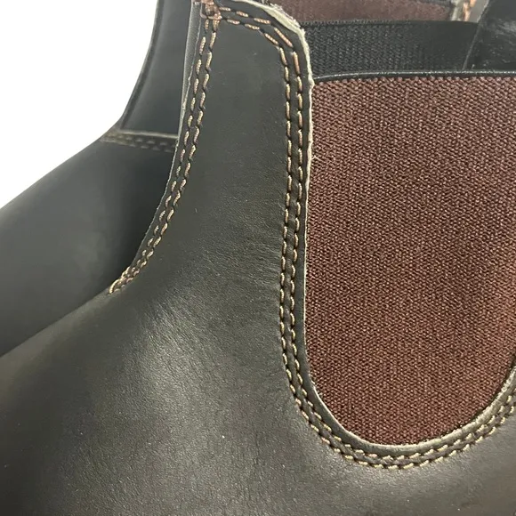 Blundstone Women’s Chelsea Boots Stout Brown Size 8.5