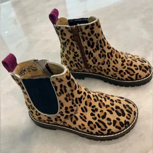 Boden toddler leopard print leather Chelsea boots, size 26