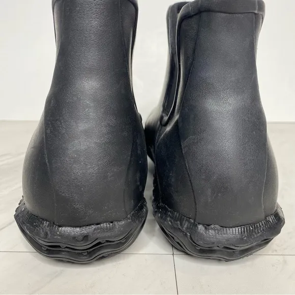Bogs Basin Chelsea Black Men’s Rain Boot 7