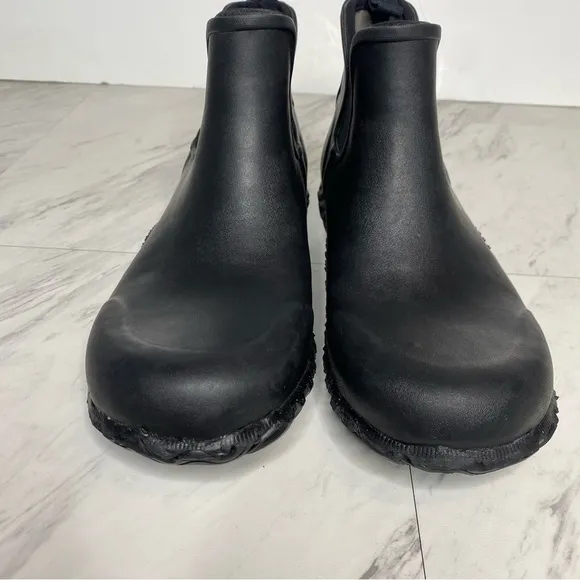 Bogs Basin Chelsea Black Men’s Rain Boot 7