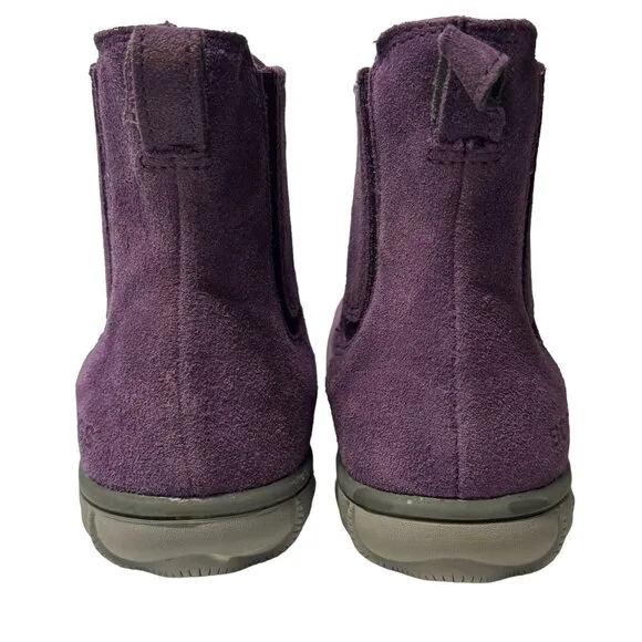 Bogs Wall Ball Chelsea Boots Youth 6 Womens 8 Purple Suede Leather Pull On NWOT