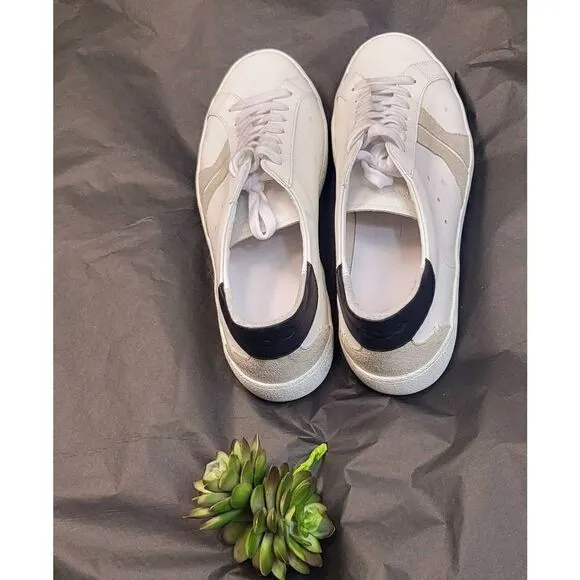BOlO sneakers