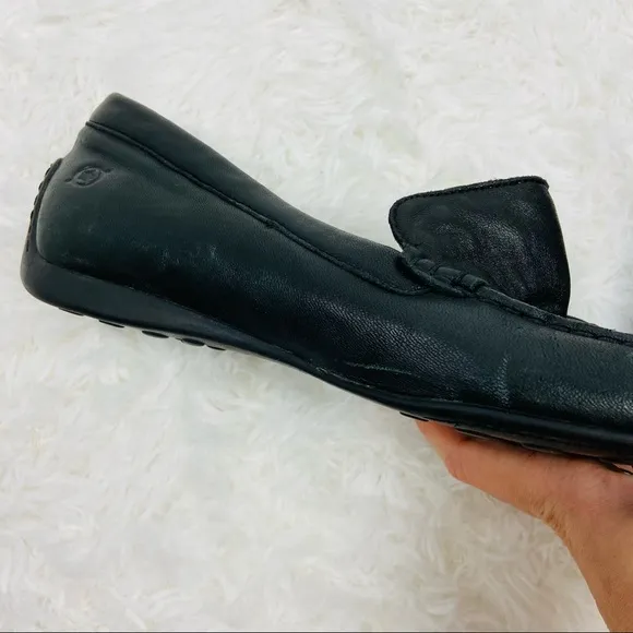 BORN black leather mens slip on driving loafers size 9.5