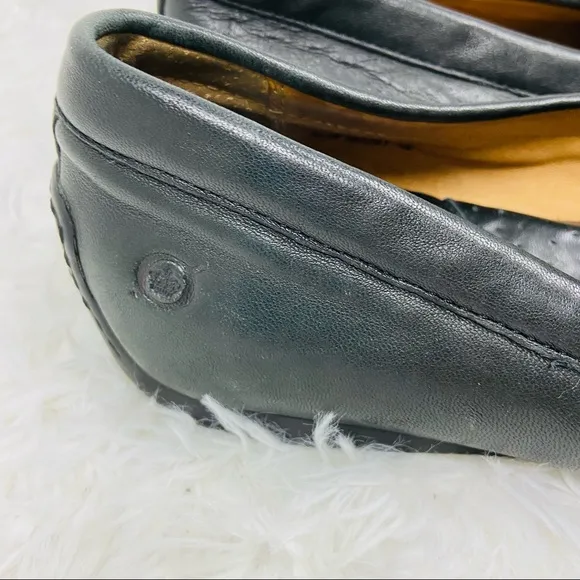 BORN black leather mens slip on driving loafers size 9.5