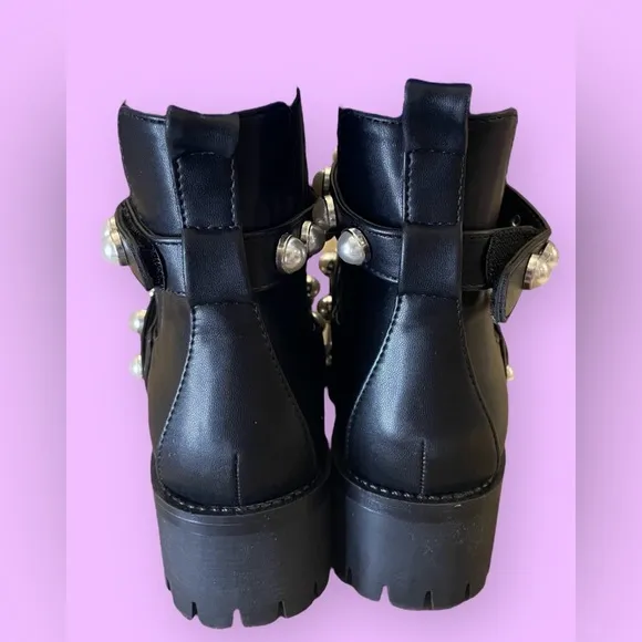 BP KORA 2 LUG CHELSEA LUG PEARLY BEADED ANKLE BOOTS