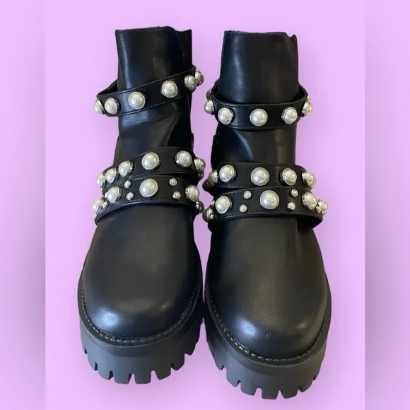 BP KORA 2 LUG CHELSEA LUG PEARLY BEADED ANKLE BOOTS