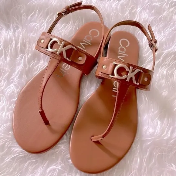 Brand New Calvin Klein Cognac Ankle Strap Thong Sandals Gold Tone Metal Logo