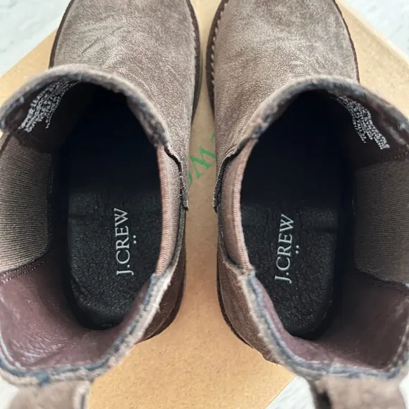 Brand New Jcrew Chelsea Boots size 11