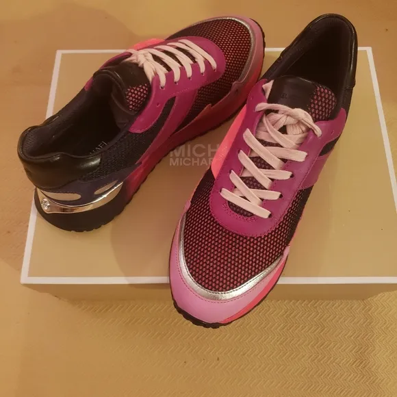 Brand New Michael Kors Monroe Trainers