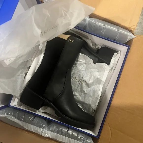 BRAND NEW Stuart Weitzman Alina City Bootie Chelsea Boots Black