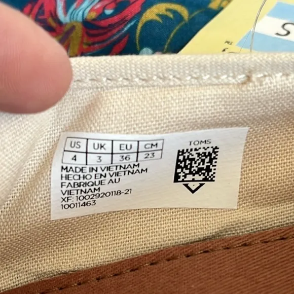 Brand New Toms Blossom Woven Stripe Rope Sole Slip On Flats Spring Pink Canvas