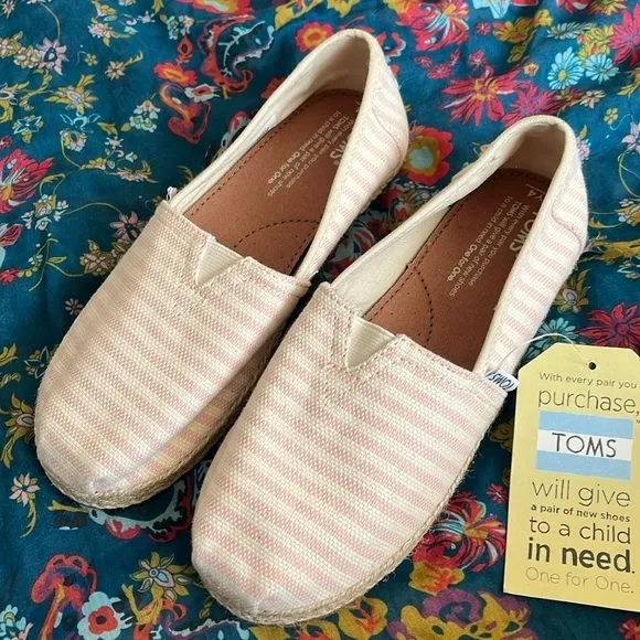 Brand New Toms Blossom Woven Stripe Rope Sole Slip On Flats Spring Pink Canvas