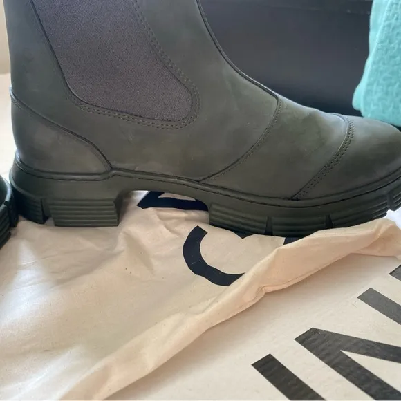 BRAND NEW (w/Box &amp; Dust Bag) GANNI Rubber Boots - Size 10 - Style S1526