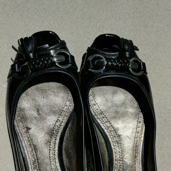 Brooks Brothers peep toe leather flats black 8.5