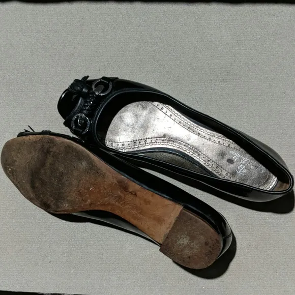 Brooks Brothers peep toe leather flats black 8.5