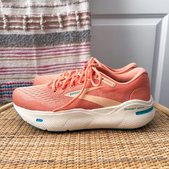 Brooks Ghost Max Papaya Apricot Blue Road Running Sneakers Women’s Size 11
