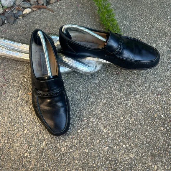 Bruno Magli Men’s Vintage Italian Black Leather Slip on Dress Shoes Size 8.5 M