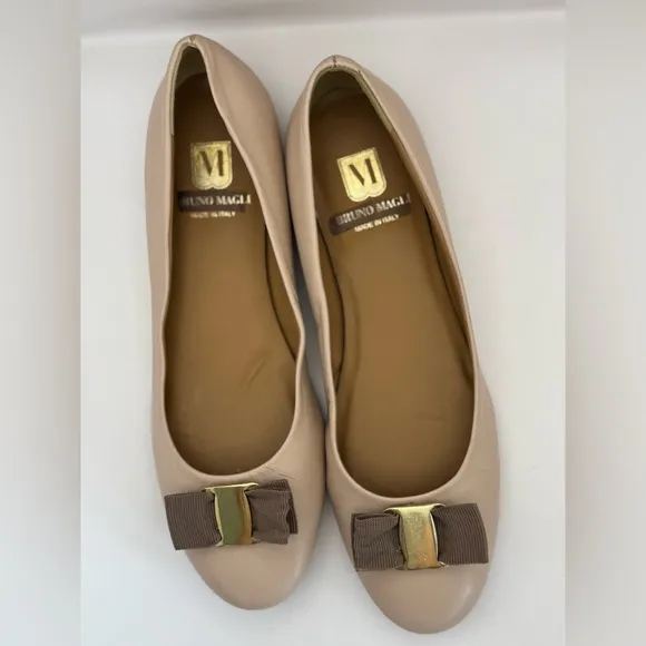 BRUNO MAGLI Women’s US Size 10 Mina Bow Leather Ballet Flats Beige
