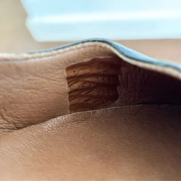 Bueno Leather Round Toe Ballet Flats