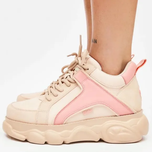 Buffalo CDL Corbin Vegan Platform Sneakers in Pink