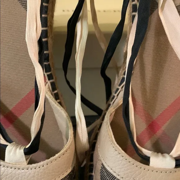 Burberry Black and Tan Espadrilles / Fit Size 10